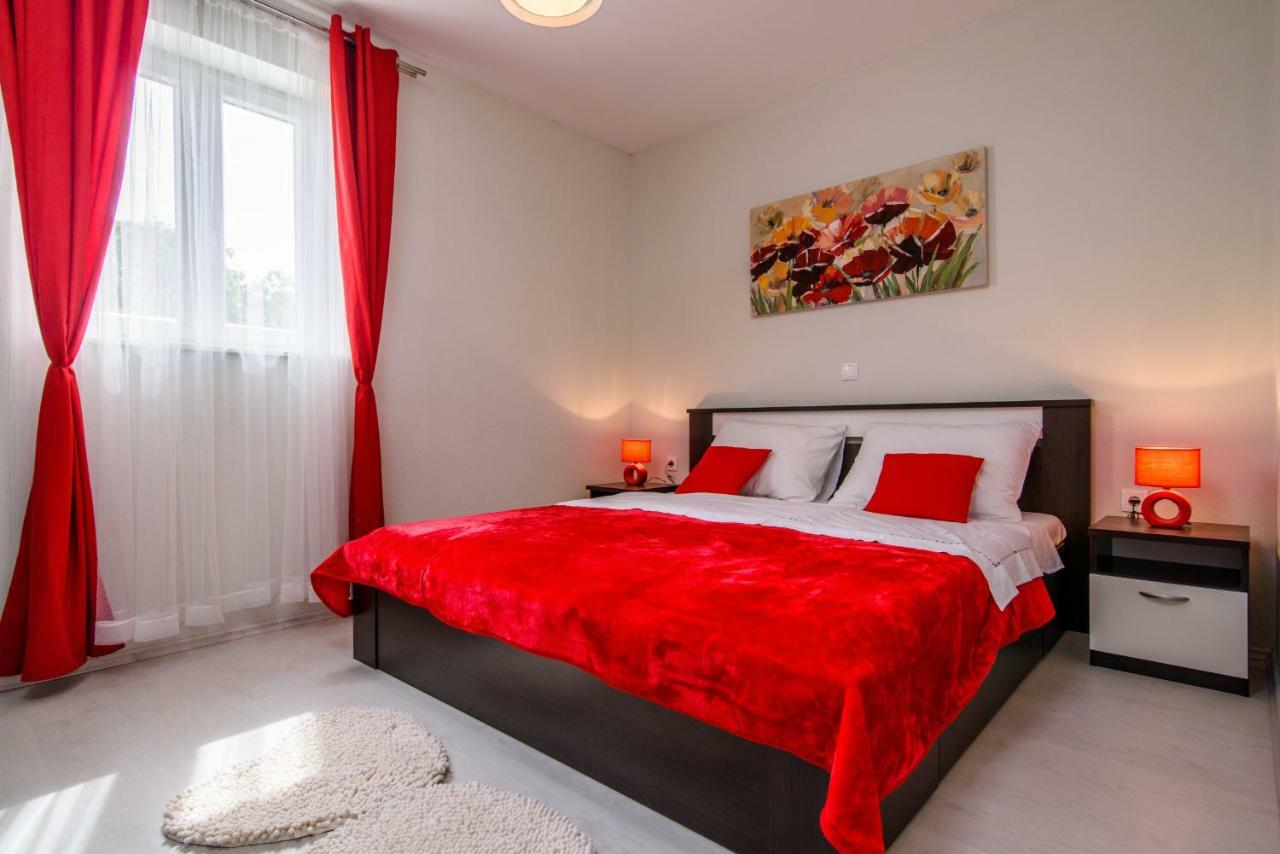 Vila Rozarija Trogir Exterior foto